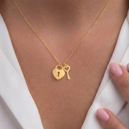 Clé d’Amour Lock & Key Necklace