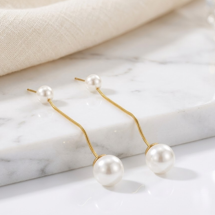 Éloane Pearl Line Earrings