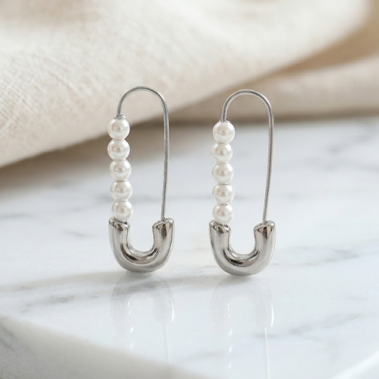 Perlisse Pin Earrings