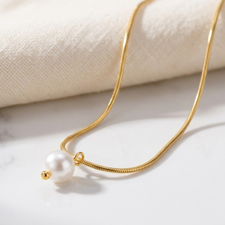 Seraphine Pearl Pendant Necklace