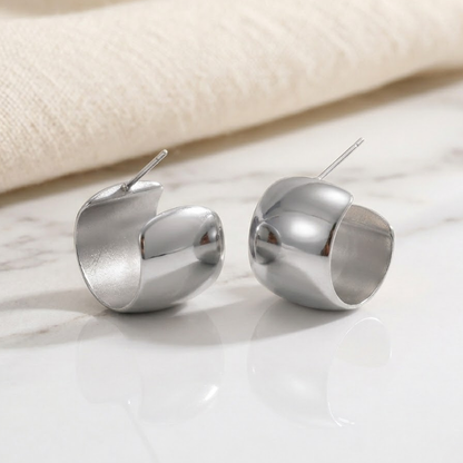 Aveline Sculpted Dome Earrings