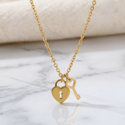 Clé d’Amour Lock & Key Necklace