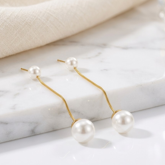 Éloane Pearl Line Earrings