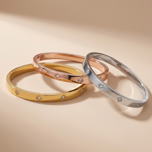 Elowen Clover Bangle