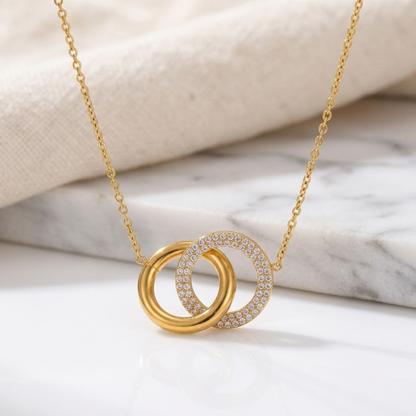 Eterna Link Circle Necklace