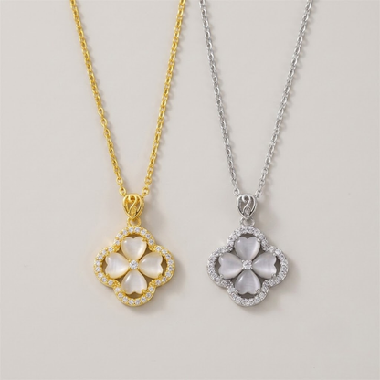 Lumière Clover Necklace