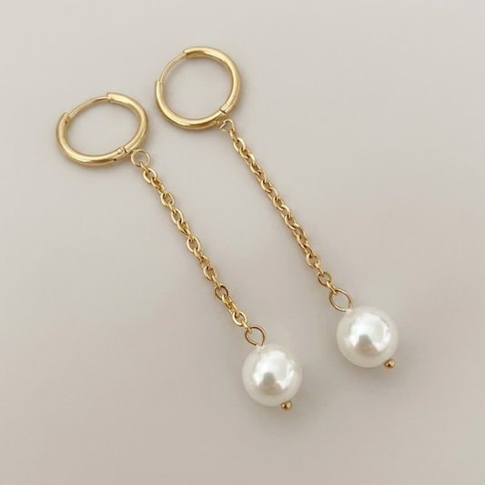 Marélle Pearl Drop Hoops