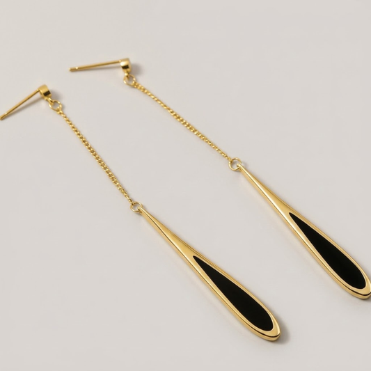 Noiréa Drop Earrings