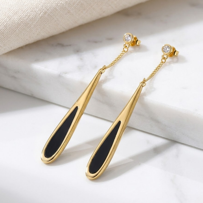 Noiréa Drop Earrings