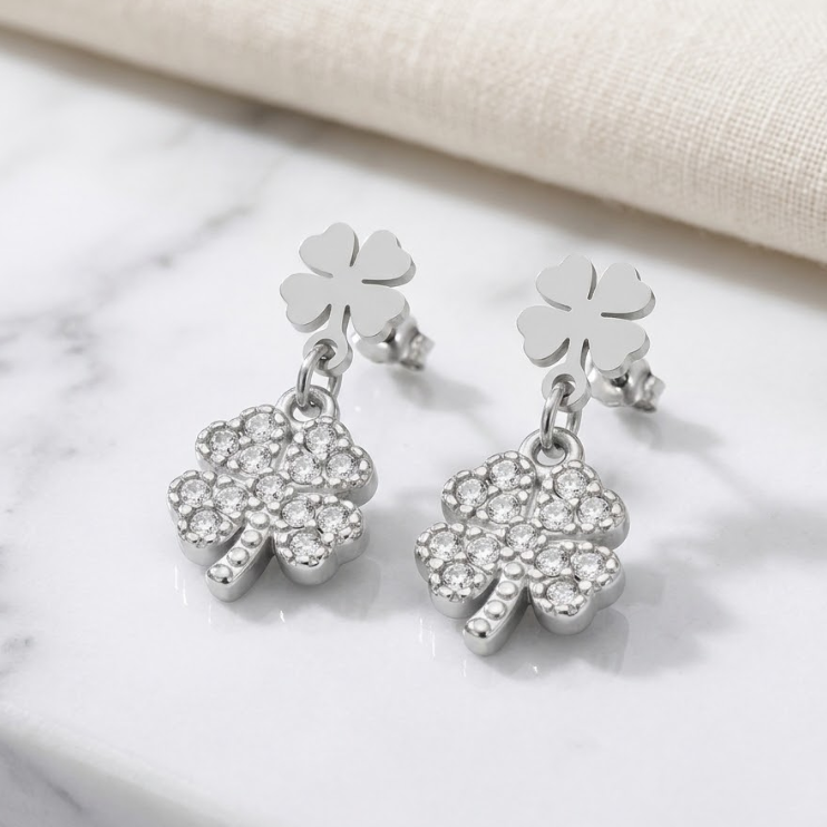 Rosavelle Clover Earrings