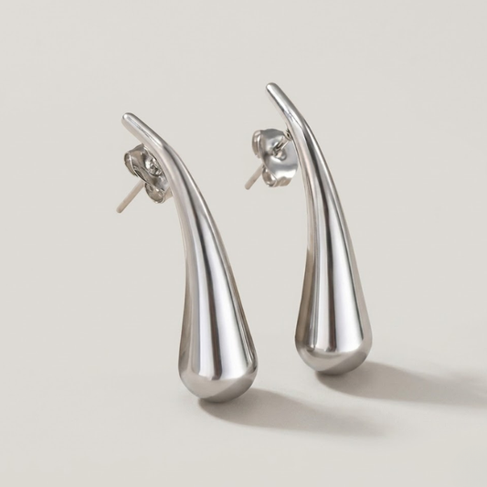 Solenne Sculpted Drop Earrings