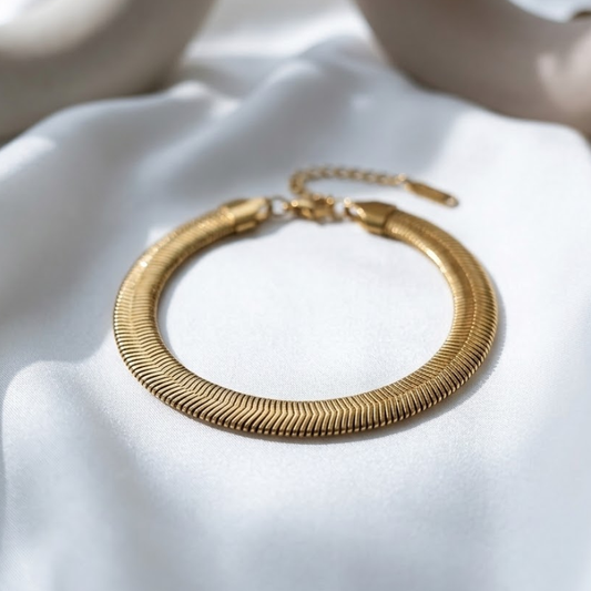 Velora Herringbone Bracelet